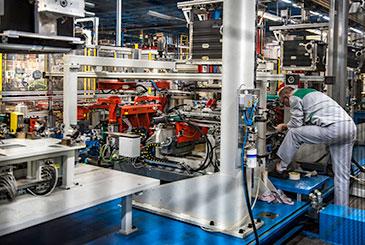 激光測(cè)量技術(shù)在制造業(yè)中的應(yīng)用